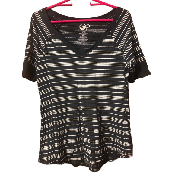 Ocean Pacific Striped V-Neck Tee Women’s XL Black & White 100% Cotton OP - Picture 1 of 3